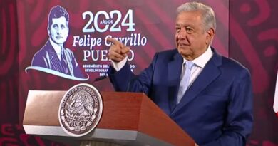Presidente López Obrador critica la unilateralidad estadounidense en su papel fiscalizador, subrayando la necesidad de reciprocidad y respeto soberano en las relaciones internacionales.