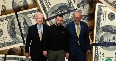 El multimillonario se pronuncia en redes mientras Biden aprueba casi 2.500 millones de dólares en ayuda a Ucrania, antes del cambio de gobierno.