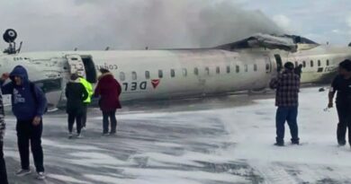 Autoridades investigan el incidente que dejó ocho heridos tras el aterrizaje forzoso de un avión en el Aeropuerto Internacional Pearson, en medio de nieve.
