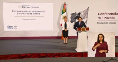 La presidenta Claudia Sheinbaum ha decidido retirar la controvertida reforma a la Ley del ISSSTE tras la presión del magisterio, y anuncia una nueva propuesta que busca garantizar la estabilidad financiera del sistema de pensiones sin afectar los derechos laborales de los trabajadores del Estado.