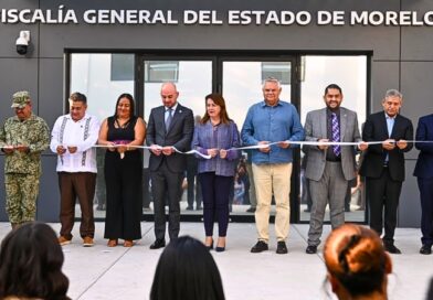 Gobernadora González Saravia y fiscal Maldonado inauguran espacio en Cuernavaca; firman convenio para fortalecer prevención y profesionalización.