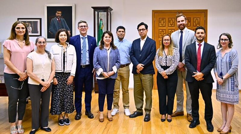 Margarita González Saravia busca fortalecer el sistema de salud estatal mediante cooperación estratégica con el Banco Mundial y autoridades federales.