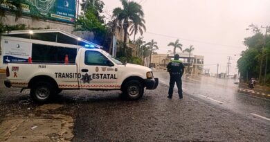 La gobernadora de Guerrero, Evelyn Salgado, instruyó acciones preventivas ante las lluvias provocadas por la tormenta tropical Bárbara, priorizando la seguridad vial.