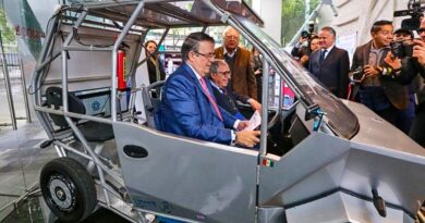 El vehículo, desarrollado por el CINVESTAV IPN, marca un hito en la movilidad limpia y se alinea con el Proyecto Olinia para democratizar los autos eléctricos en el país.