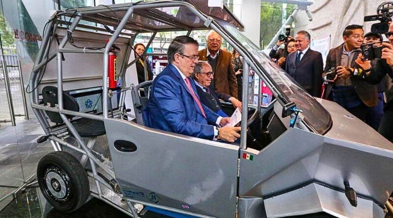 El vehículo, desarrollado por el CINVESTAV IPN, marca un hito en la movilidad limpia y se alinea con el Proyecto Olinia para democratizar los autos eléctricos en el país.