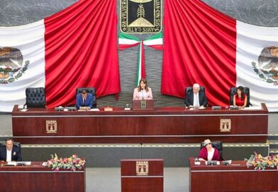 Margarita González Saravia entrega el estado de su administración al Congreso, priorizando la paz y la cercanía ciudadana en un acto de rendición.