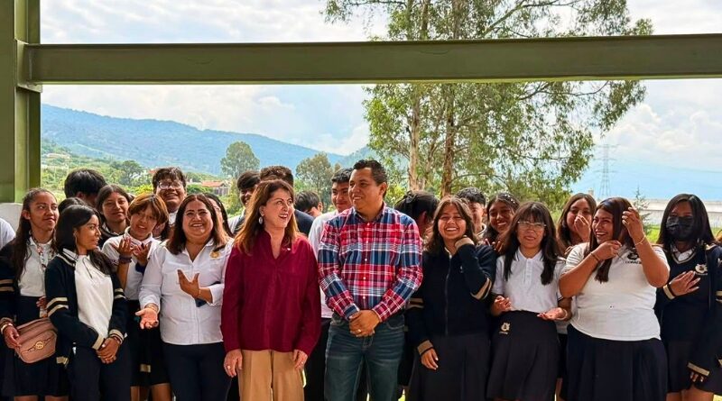 Con una inversión superior a 3.1 millones de pesos, el nuevo espacio fortalecerá las actividades académicas, deportivas y comunitarias del EMSaD 8, beneficiando a estudiantes y docentes.