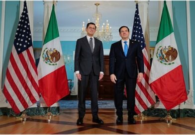 Roberto Velasco y Marco Rubio dialogan sobre comercio y economía, en medio de negociaciones que podrían definir la relación bilateral.
