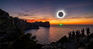 El próximo 12 de agosto, Mallorca se convertirá en el escenario de un doble fenómeno astronómico único: un eclipse total de sol que, al conjugarse con el atardecer, podría regalar el mítico 'rayo verde' inmortalizado por Julio Verne .