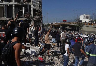 El potente sismo golpeó el occidente colombiano, provocó derrumbes y graves daños, dejó decenas de víctimas y movilizó equipos de emergencia.