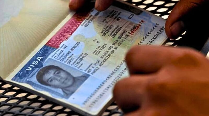 La revisión migratoria estadounidense endurece el control sobre extranjeros por delitos, fraude, violaciones migratorias, seguridad nacional y turismo de nacimiento.