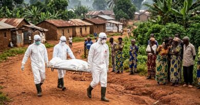 El brote de ébola en el este del Congo se convirtió en el mayor de la historia del país, con miles de casos y una respuesta limitada por conflicto y desconfianza.
